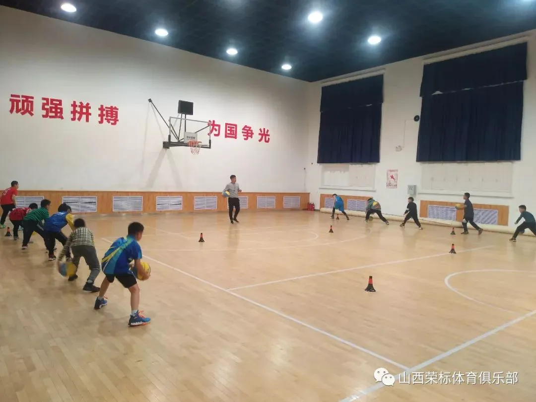 哪里有针对业余爱好者的篮球训练策略_0
